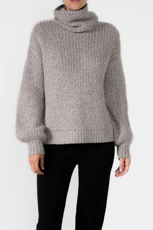 BI-COLOR CHUNKY LUXE TURTLENECK